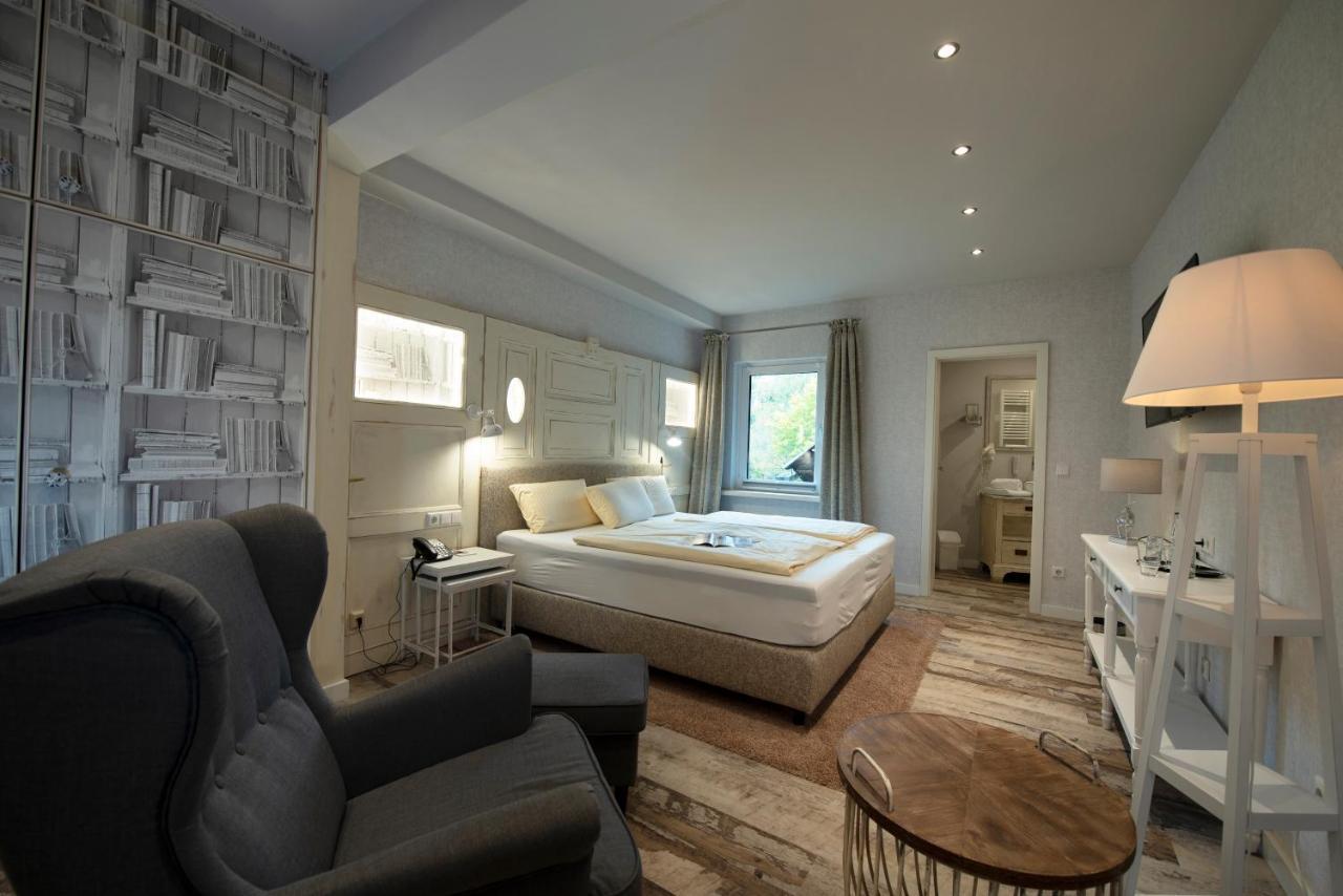 Landidyll Hotel Haus Hochstein Eslohe Kültér fotó