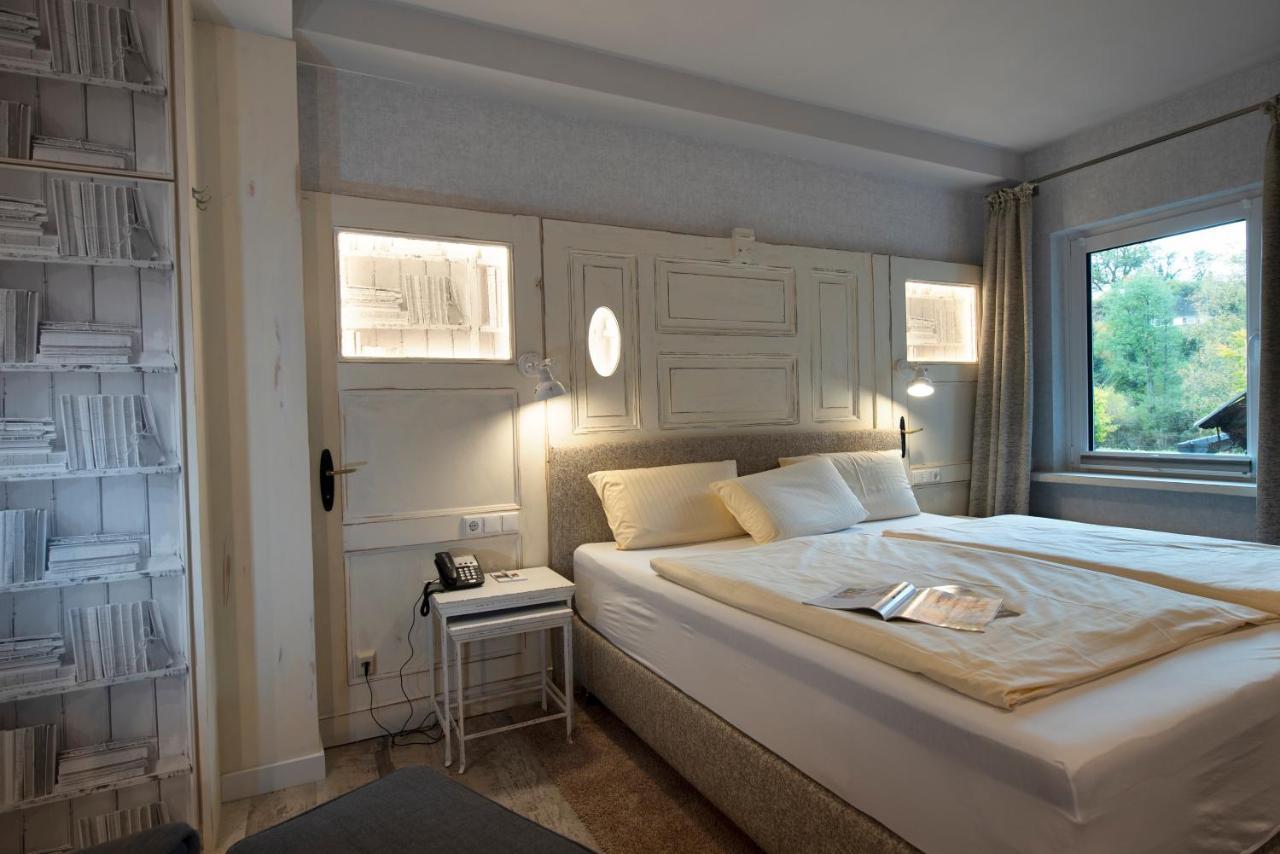 Landidyll Hotel Haus Hochstein Eslohe Kültér fotó